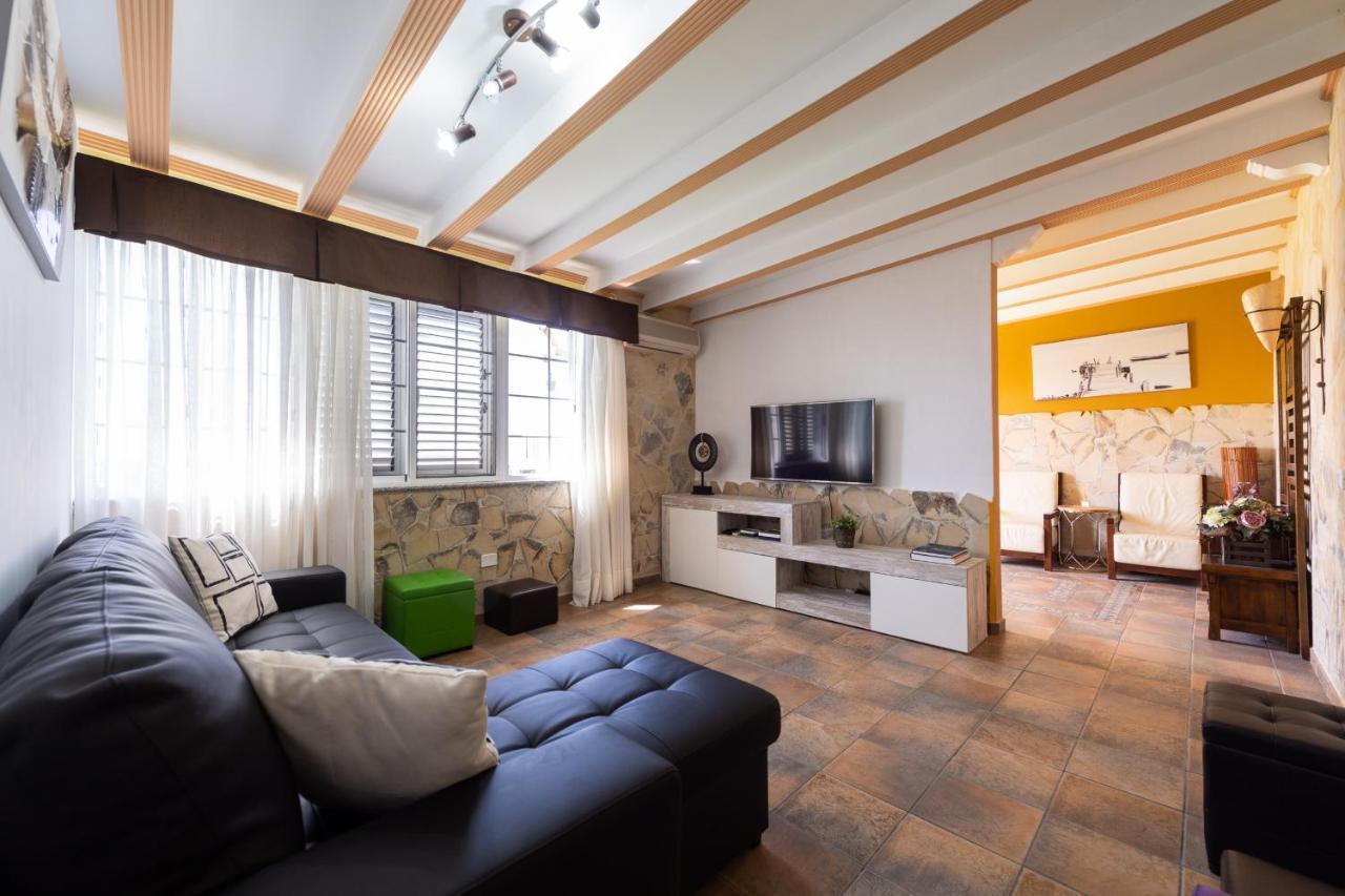 Casa Adara - Heated Pool Included Βίλα San Bartolomé Εξωτερικό φωτογραφία